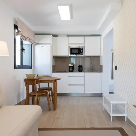 B Slow Condor Apartment San Agustin (Gran Canaria)